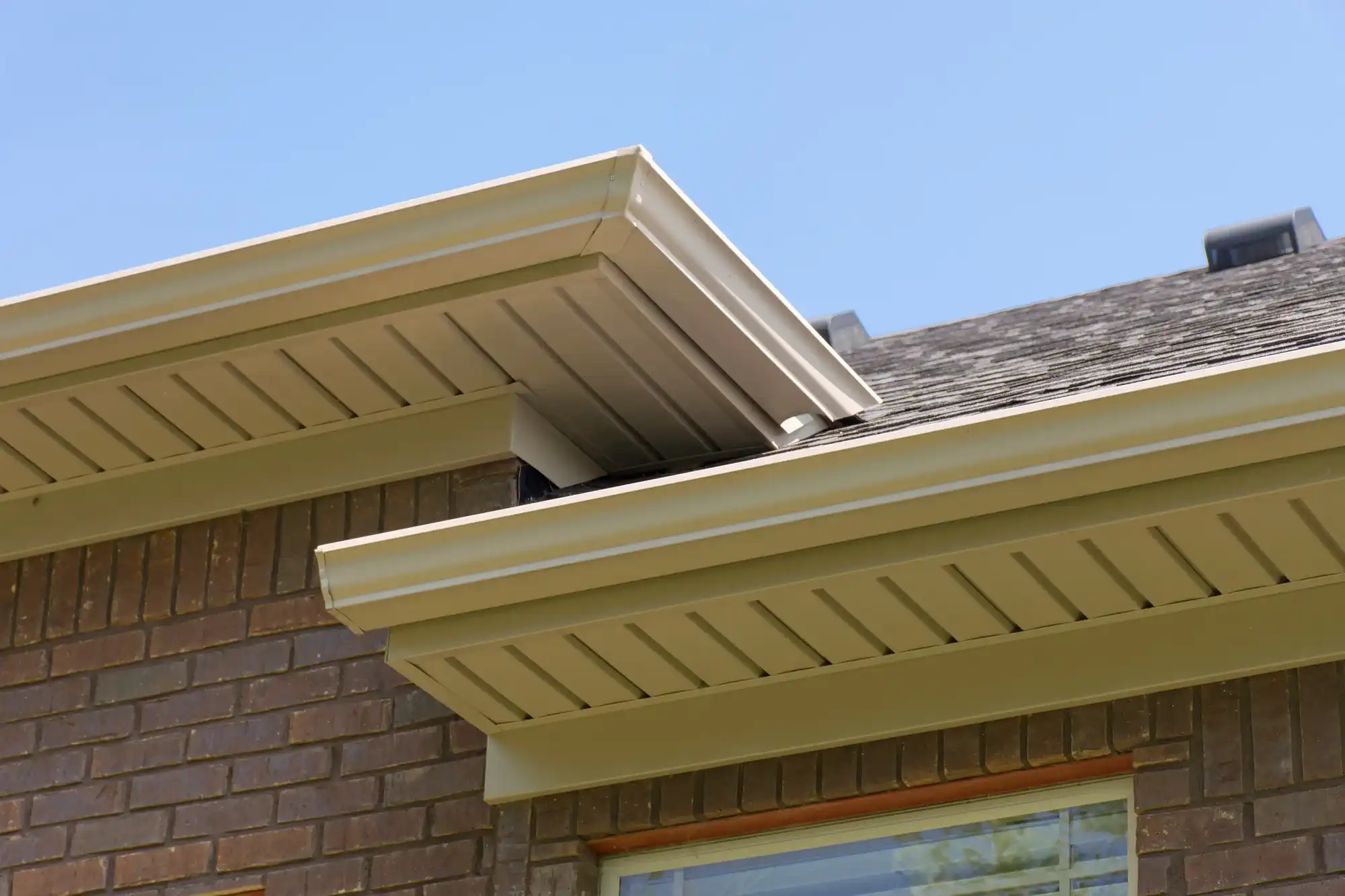 Fascia & Soffit Repair in central Kentucky